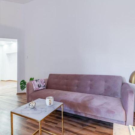 Opera Apartment Bytom Bagian luar foto