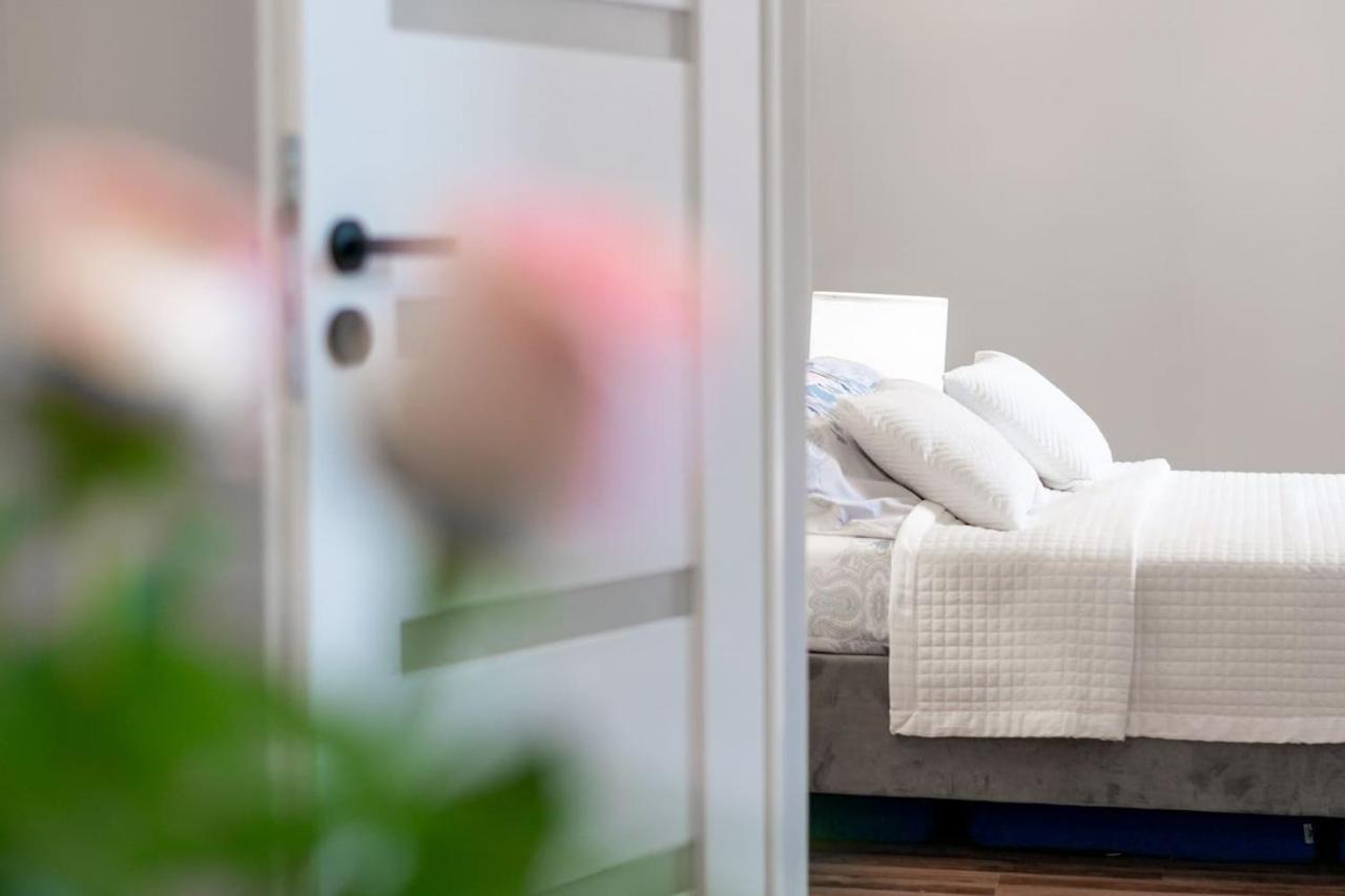 Opera Apartment Bytom Bagian luar foto